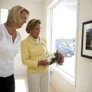 Queen Sonja at Gallery G, where the Queen's own pictures are part of the exhibition (Photo: Tom Hansen, Scanpix)